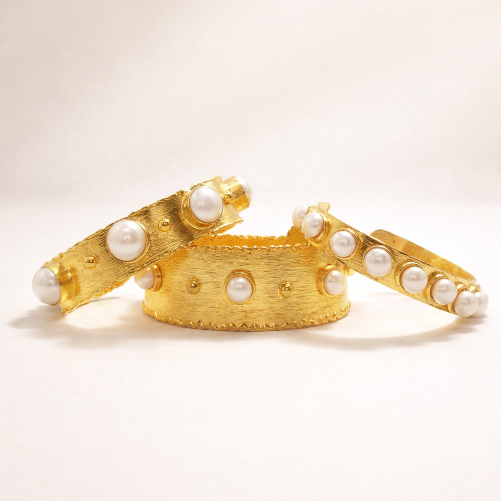 Perla Aurea Mini Cuff in Gold