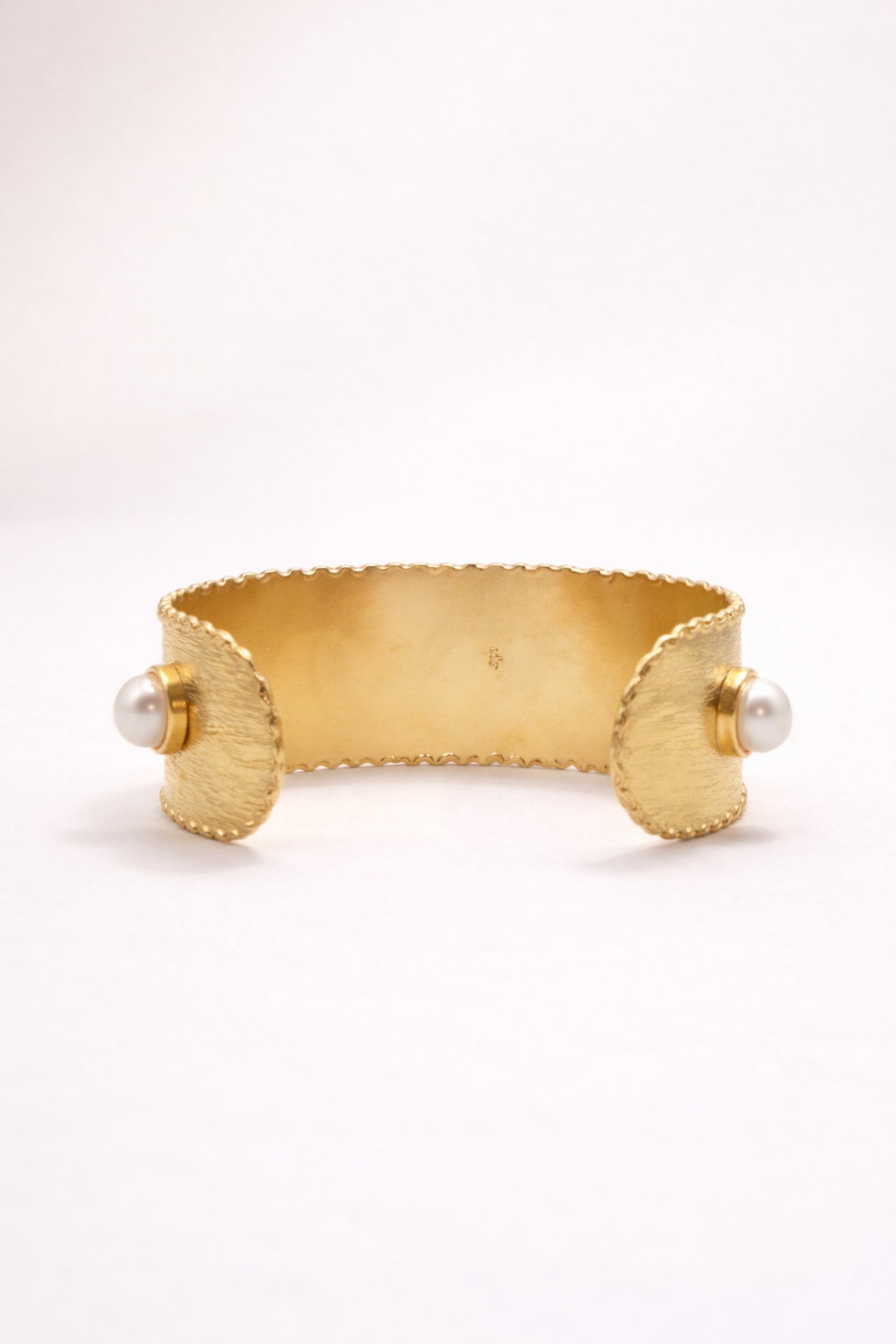 Perla Aurea Small Cuff in Gold