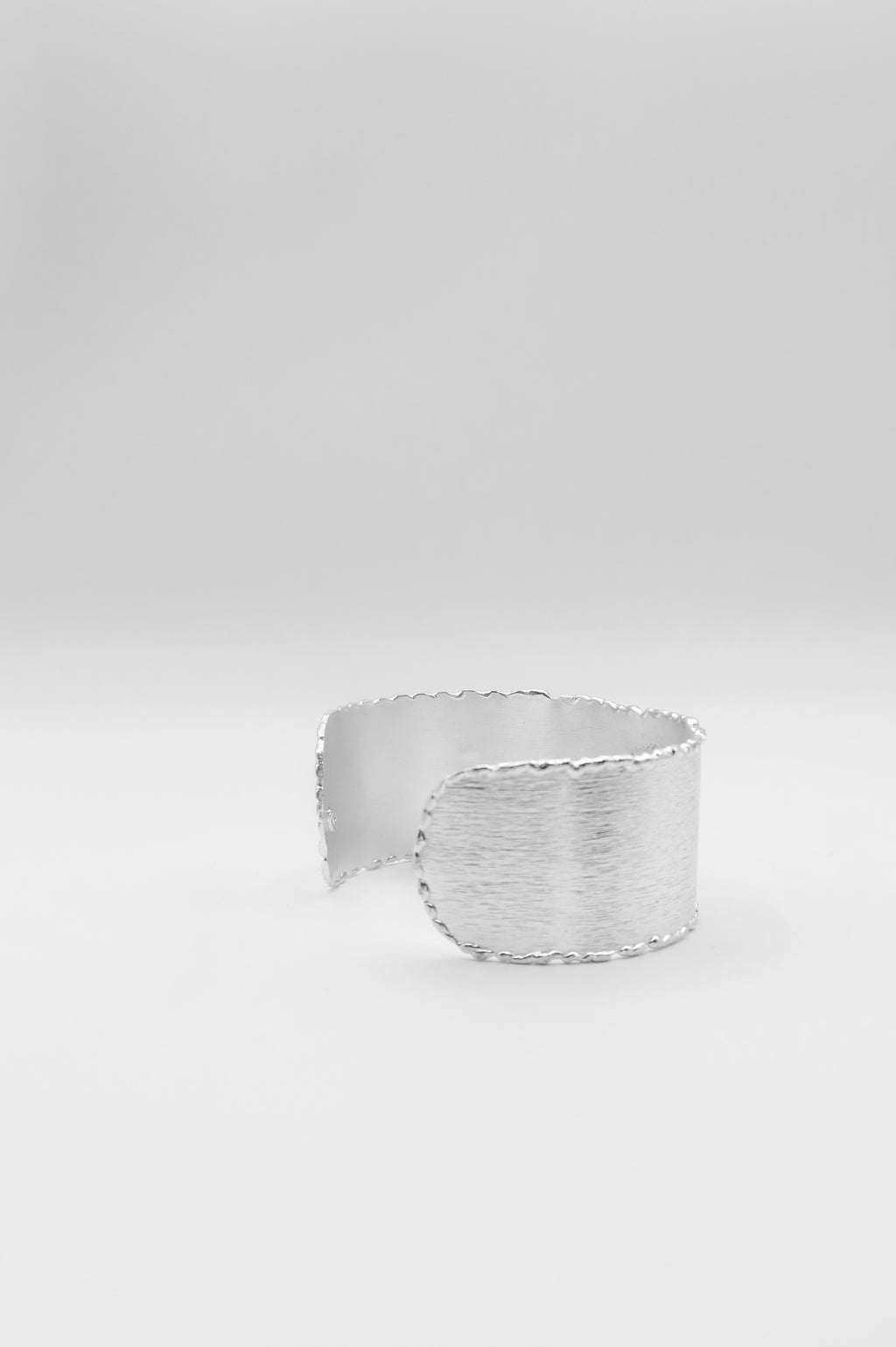 Aurelia Edge Small Cuff in Silver