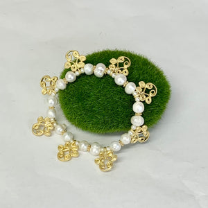 SWIRL PEARL BRACELET