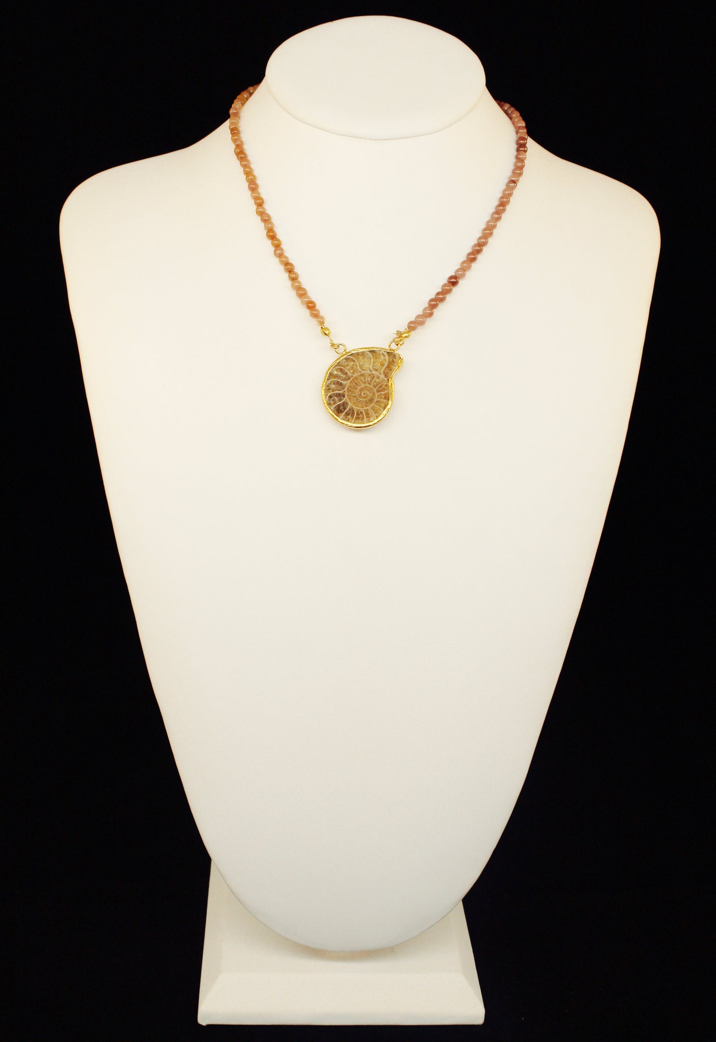 FOSSIL SHELL PENDANT