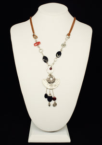 LEATHER CHAIN WITH ZAMAC FAN PENDANT