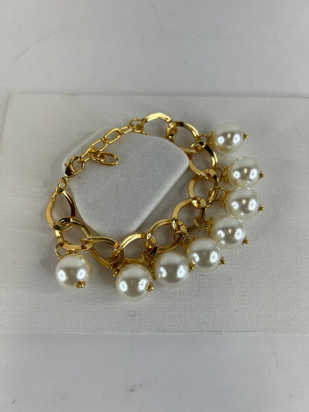 Pearls ball bracelet